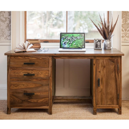 Study Table - Gladiolus
