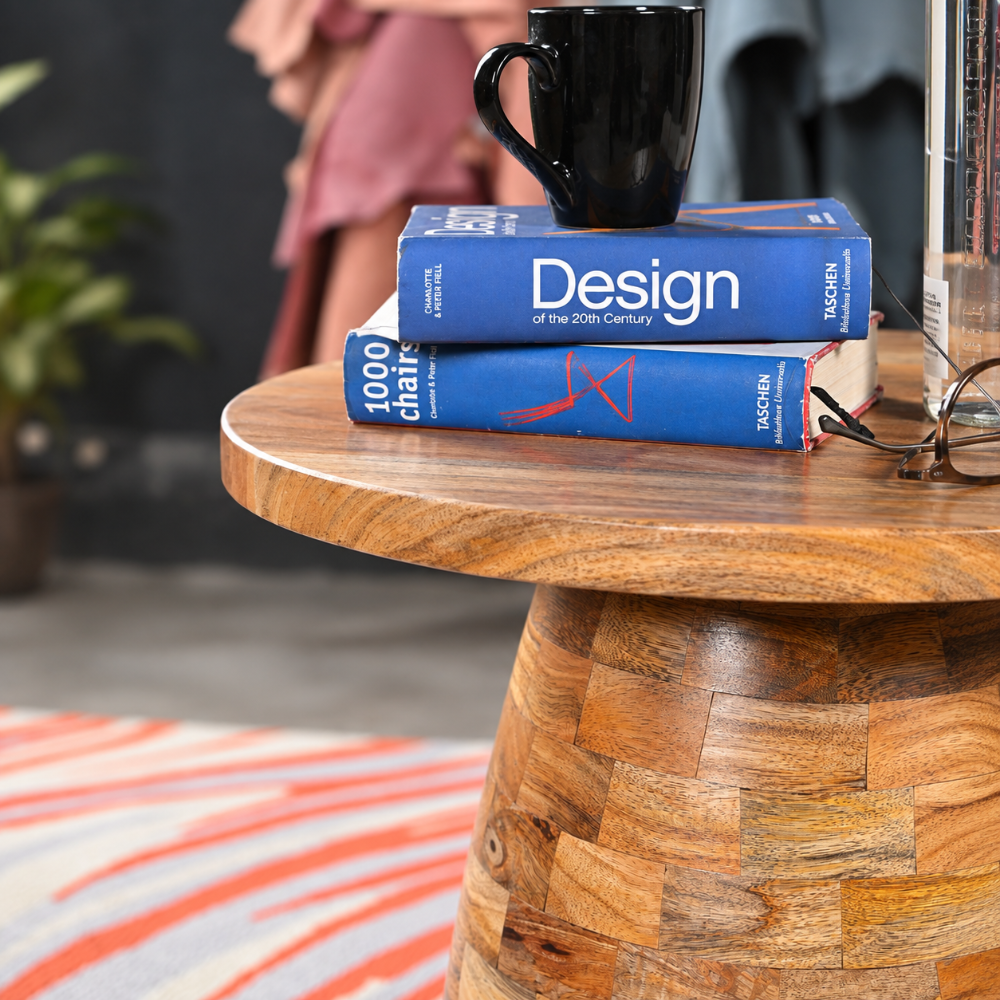 Side Table — Velora