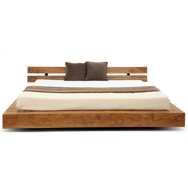 Bed Wooden — August