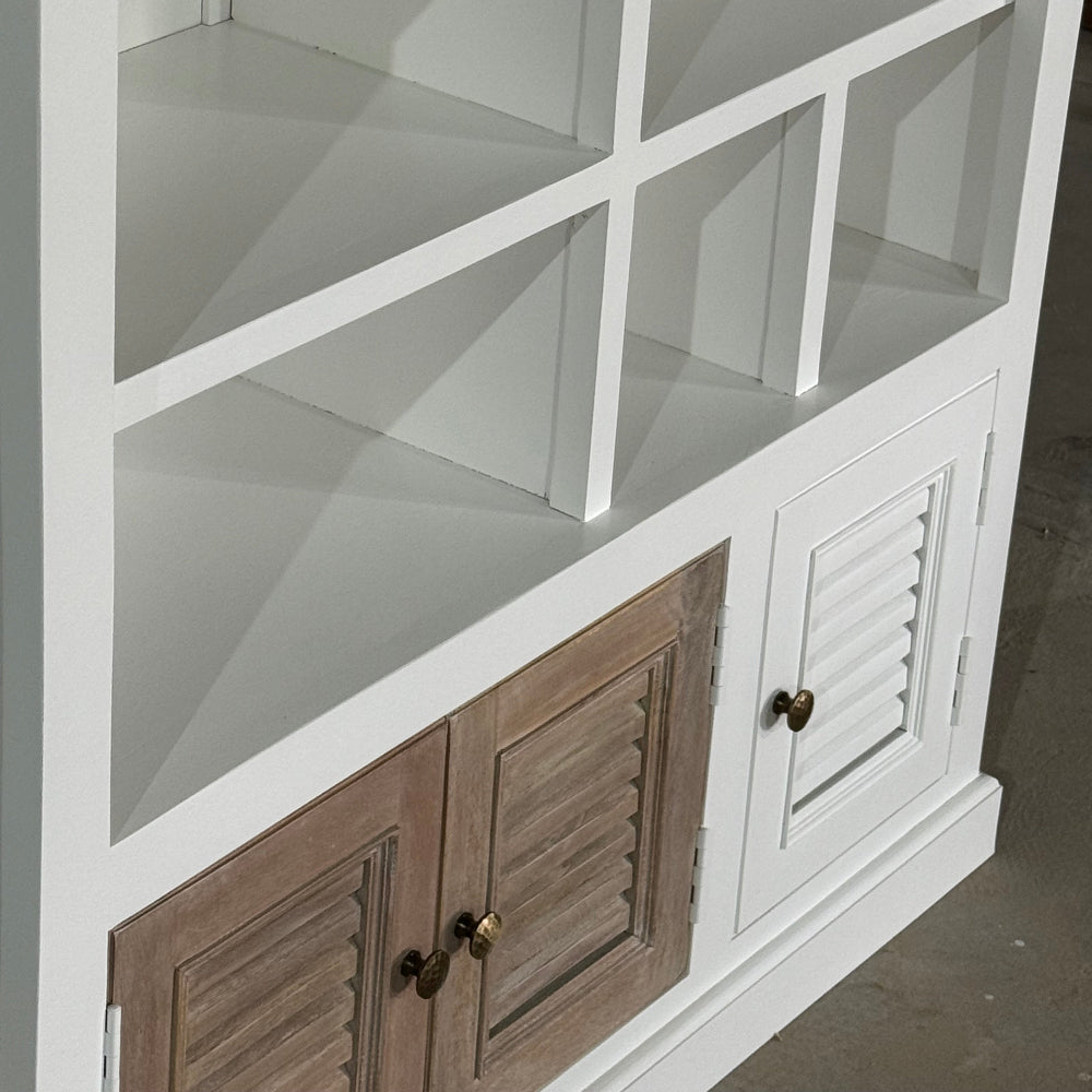 Bookcase Louvered — Aurelia