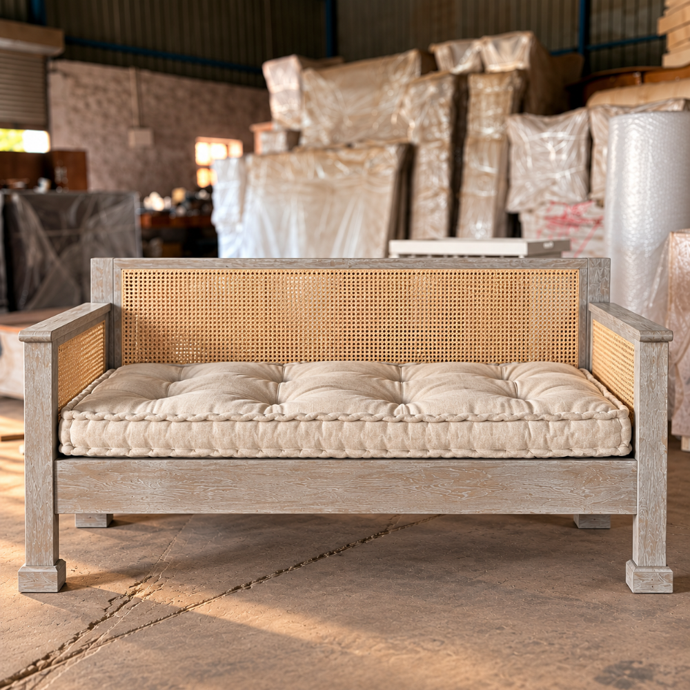 Lounger -Day Bed Wooden —  Namah Secondary image