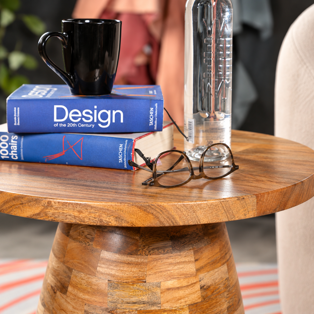 Side Table — Velora
