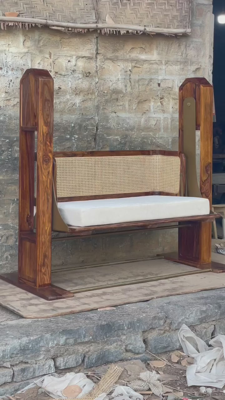 Stratum — freestanding swing