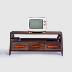 TV Unit Wooden — Idyllic