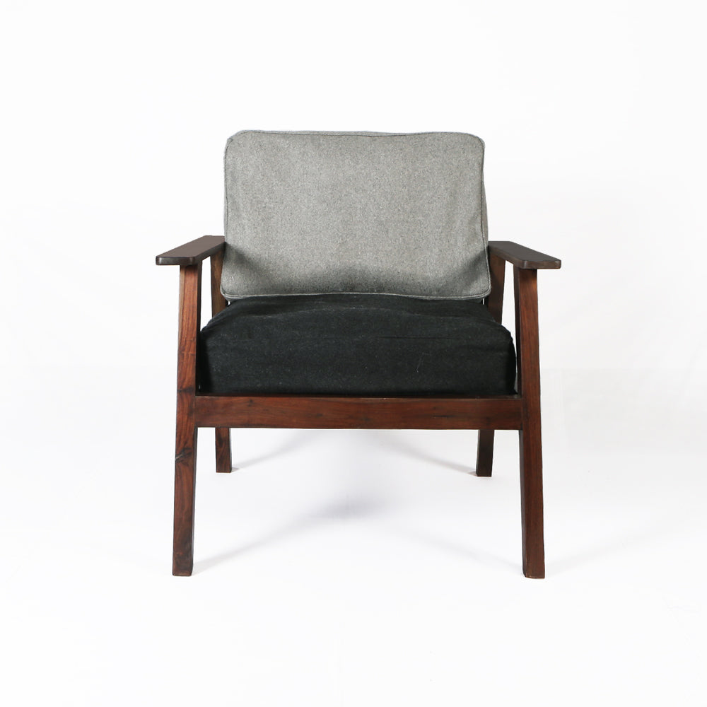 Easy Chair Wooden — REPOSE