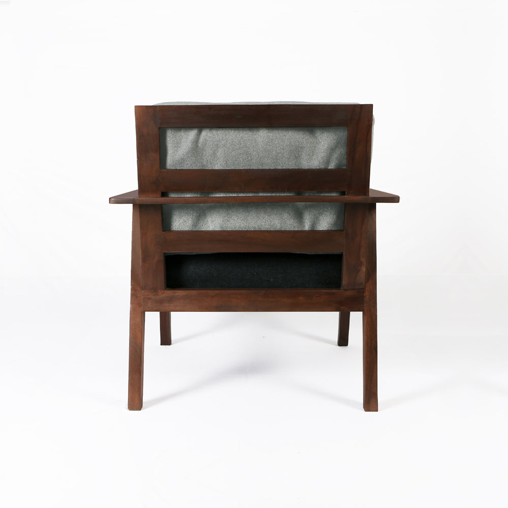 Easy Chair Wooden — REPOSE